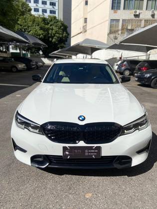 BMW 320i 2.0 16V TURBO GASOLINA SPORT GP AUTOMÁTICO BMW 320i 2.0 16V TURBO GASOLINA SPORT GP AUTOMÁTICO